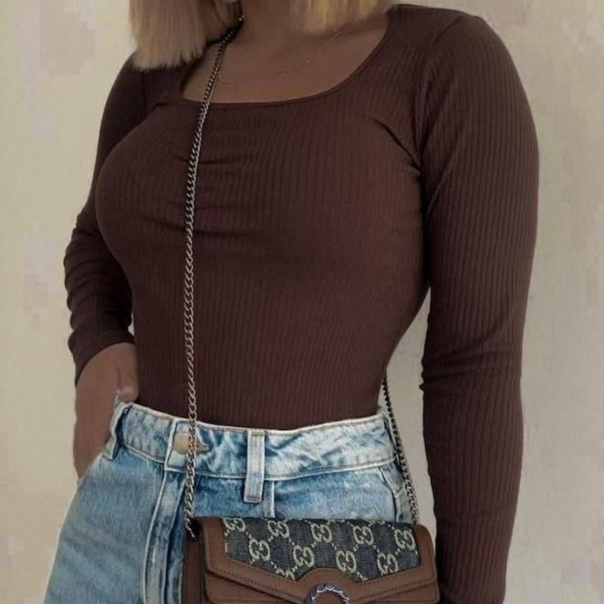 ️بلوز بیسیک یقه خشتی (پک 6 عددی)