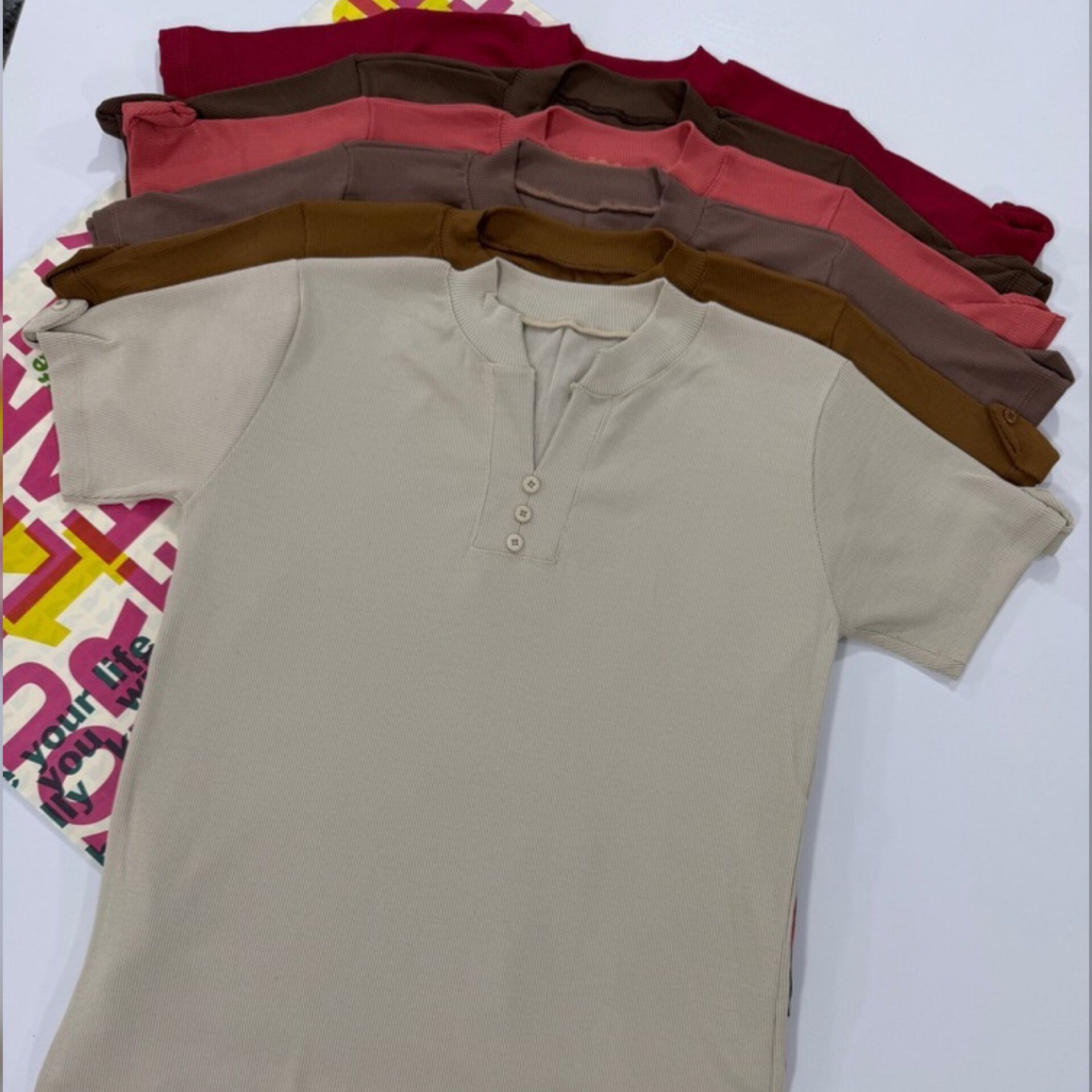 تیشرت یقه ۳ دکمه قاپک دار (پک 6 عددی)